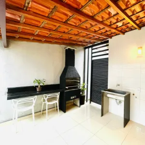 casa em rio das ostras com 4 quartos 300x300 (1)