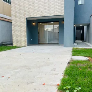 casa em rio das ostras com 4 quartos 300x300 (10)