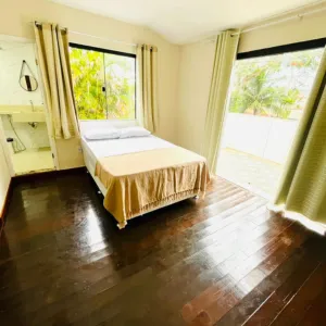 casa em rio das ostras com 4 quartos 300x300 (15)